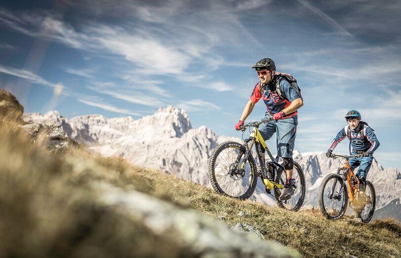 Cycling and mountain biking in the Dolomites